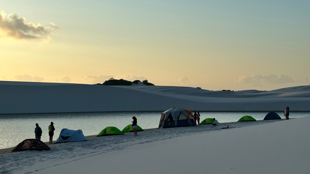 Camping durante a travessia dos Lençóis
